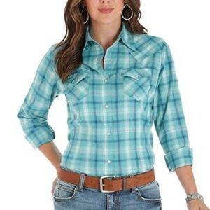 Wrangler Plaid Button-Up Women's Top Size Small